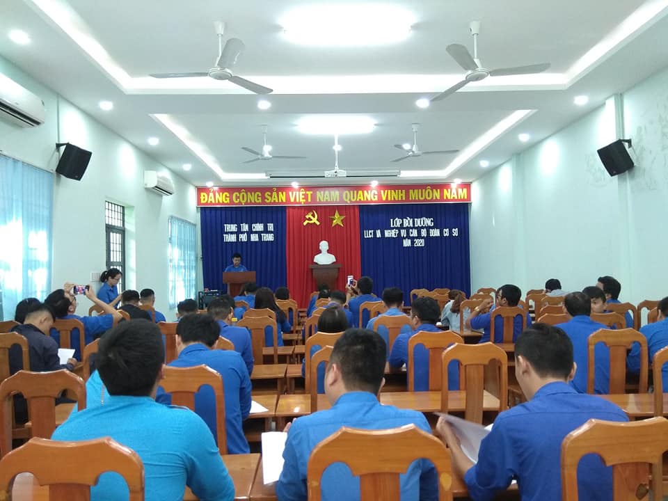 Nha Trang: Bồi dưỡng nghiệp vụ cho 70 cán bộ Đoàn