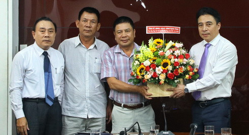 Ông Nguyễn Khắc Toàn chúc mừng Đài Phát thanh Truyền hình Khánh Hòa