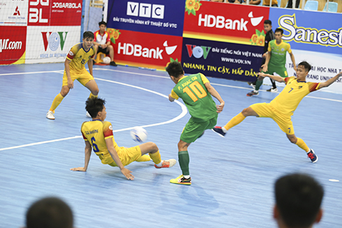 Khắc Chí tỏa sáng, Sanvinest Sanna Khánh Hòa lội ngược dòng giành chiến thắng trước Quảng Nam