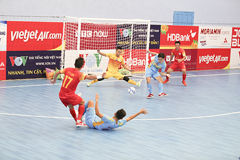 Sanvinest Sanatech Khánh Hòa giành 1 điểm, Thái Sơn Bắc có trận thắng thứ 2 liên tiếp