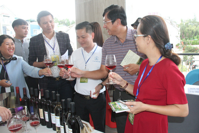 Khanh Hoa businesses enjoying fermented juice products of Lam Dong Province