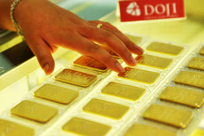 Giá vàng hôm nay 25/6: Lên đỉnh mới và tiếp tục tăng