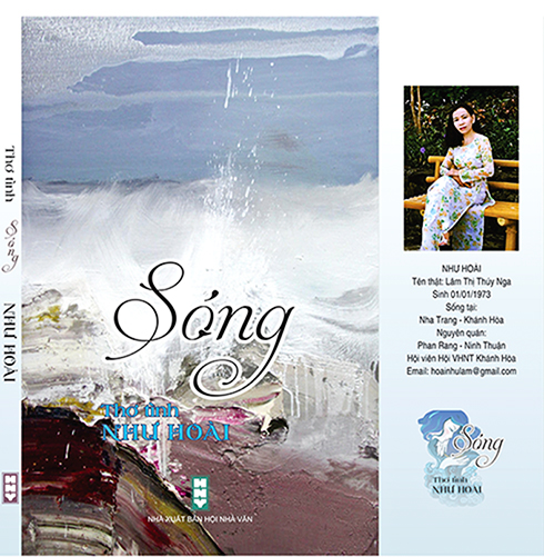 Sóng không mang màu biển