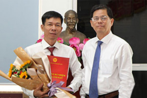 Ông Nguyễn Văn Minh giữ chức Phó Giám đốc Sở Nội vụ Khánh Hòa