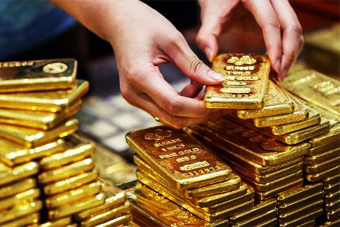 Giá vàng hôm nay 2/7: "Hạ nhiệt" cả thị trường quốc tế và trong nước
