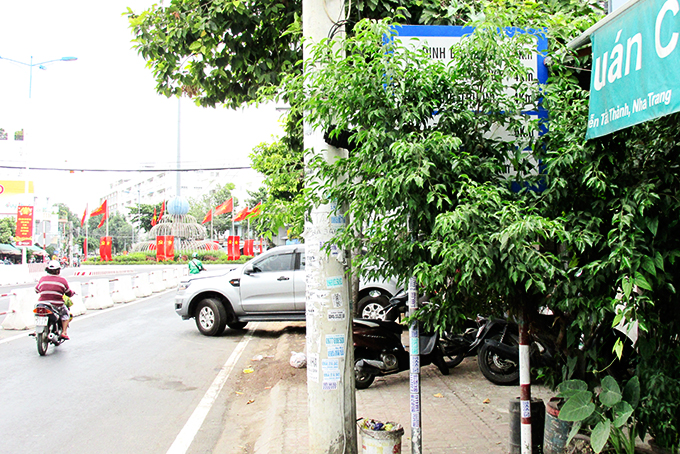 Biển chỉ đường mất tác dụng