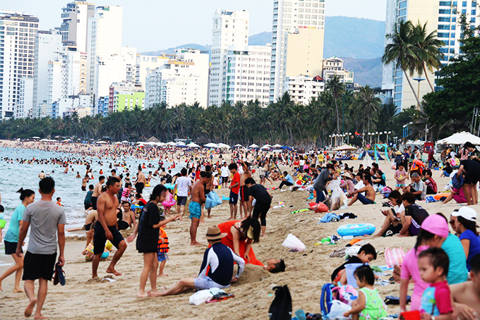 Cảnh giác thủ đoạn trộm cắp tại bãi biển