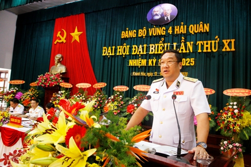 Phó Đô đốc Phạm Hoài Nam phát biểu chỉ đạo đại hội.