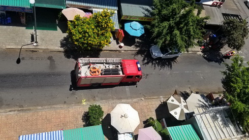 Kịp thời dập tắt đám cháy tại căn nhà 3 tầng trong khu đô thị Vĩnh Điềm Trung