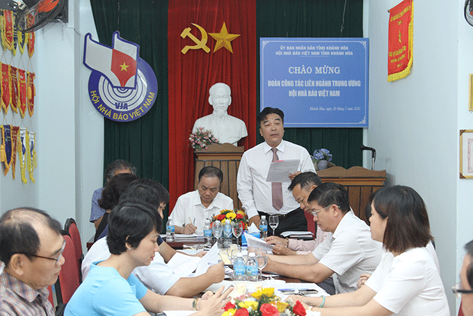 Kiểm tra công tác hỗ trợ tác phẩm báo chí chất lượng cao