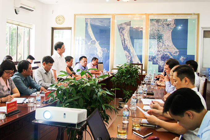 Approving to study investment in liquefied gas-fired power in southern Van Phong