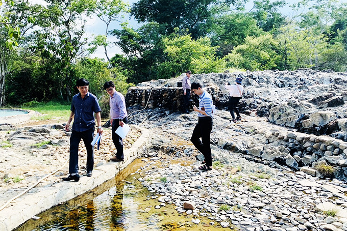 Kiểm tra dự án Khu du lịch Suối khoáng nóng Trường Xuân.