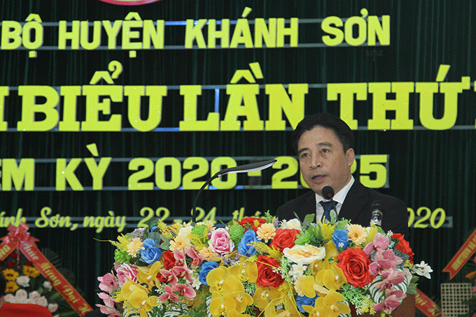 Ông Nguyễn Khắc Toàn phát biểu chỉ đạo đại hội. 
