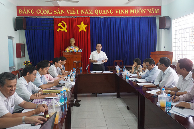 Kiểm tra cải cách hành chính tại Chi nhánh Văn phòng đăng ký đất đai TP. Nha Trang.