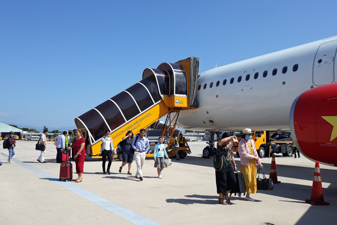 Các hãng hàng không hỗ trợ đổi, hoàn vé đi/ đến Đà Nẵng