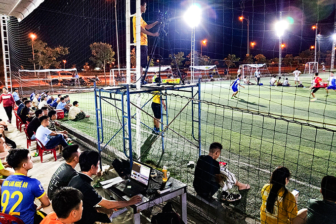 Live streaming amateur football matches in Khanh Hoa