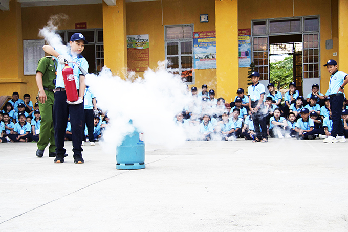 Trải nghiệm với trại hè thiếu nhi