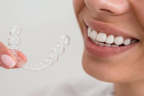 Bất ổn ở răng nướu có thể là dấu hiệu cảnh báo nhiều bệnh khác. ẢNH MINH HỌA: SHUTTERSTOCK