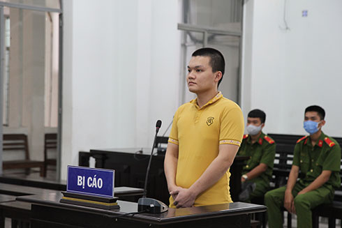 Bị bắt quả tang đang chờ bán ma tuý