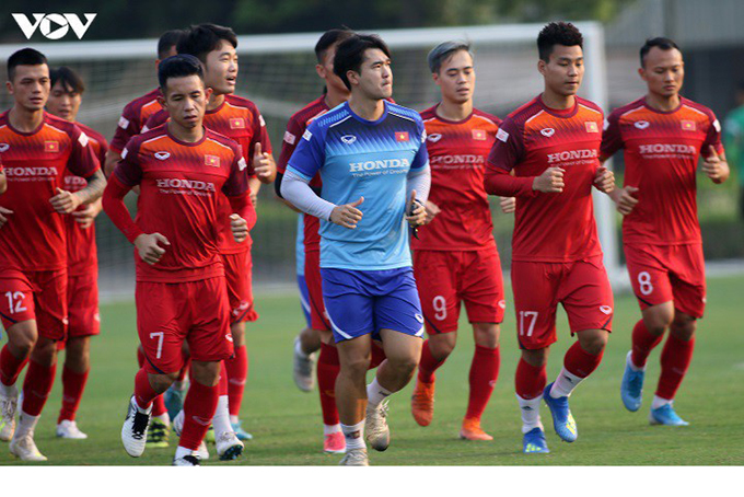 Vòng loại World Cup 2022 bị hoãn, ĐT Việt Nam tạm dừng tập trung