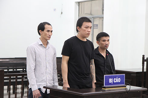 Vào tù vì giải quyết mâu thuẫn bằng bạo lực