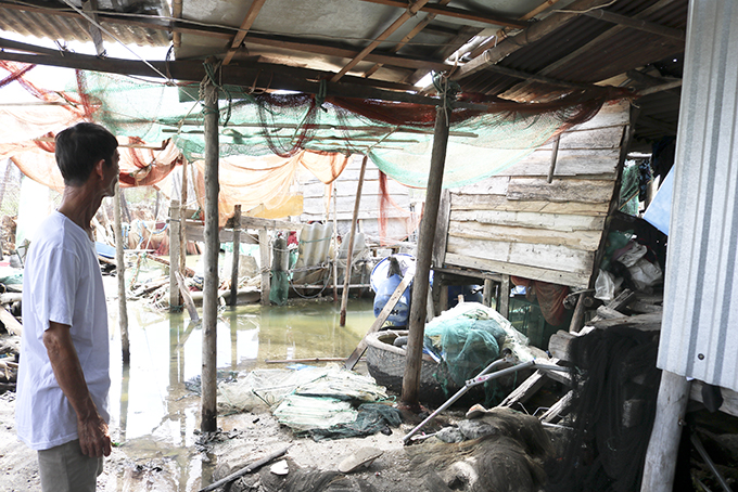 Làng chài Quảng Bình: Sắp được tái định cư