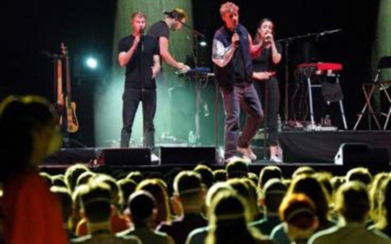 Đức tổ chức hòa nhạc đông người nhằm nghiên cứu nguy cơ lây lan dịch Covid-19