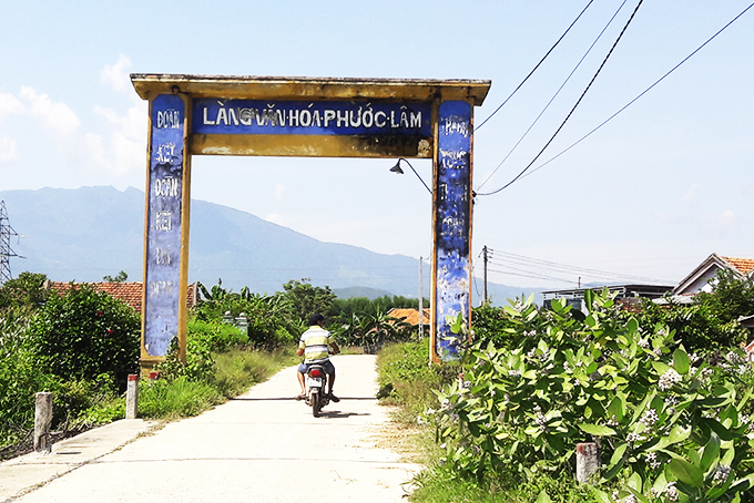 Cổng làng văn hóa cần sạch đẹp