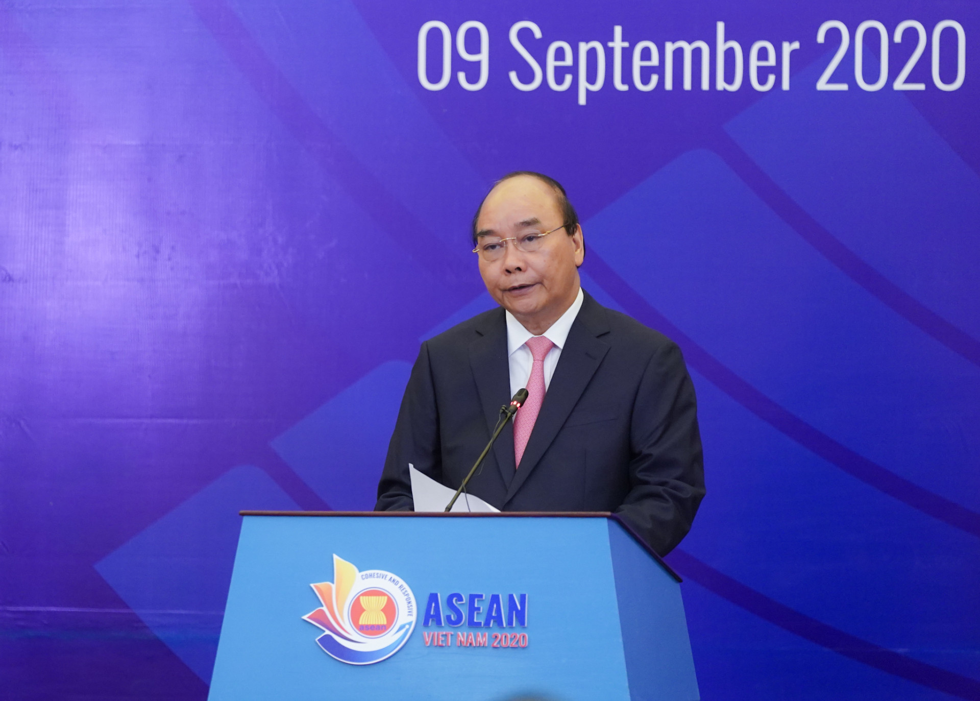 Thủ tướng Nguyễn Xuân Phúc phát biểu tại sự kiện. - Ảnh: VGP/Quang Hiếu