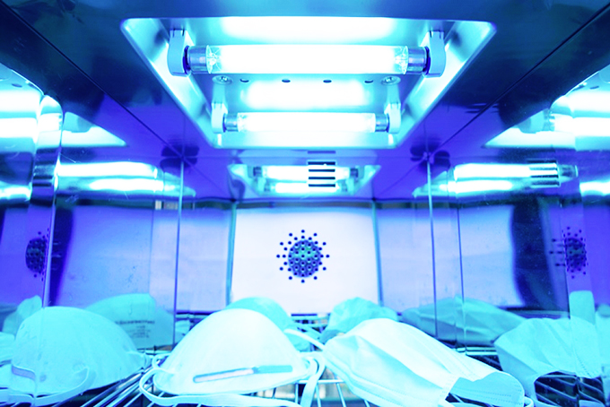 Nhật Bản dùng robot tia cực tím để tiêu diệt virus SARS-CoV-2