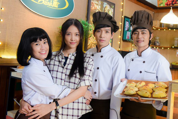 Dàn diễn viên chính của  "Vua bánh mì " phiên bản Việt: Ngọc Thảo, Trương Mỹ Nhân, Bạch Công Khanh, Quốc Huy (từ trái qua)