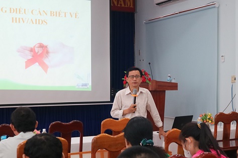 Tuyên truyền về phòng, chống HIV/AIDS