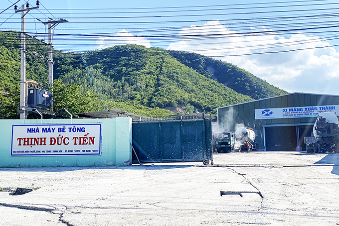 Xử lý các trạm trộn bê tông vi phạm bảo vệ môi trường