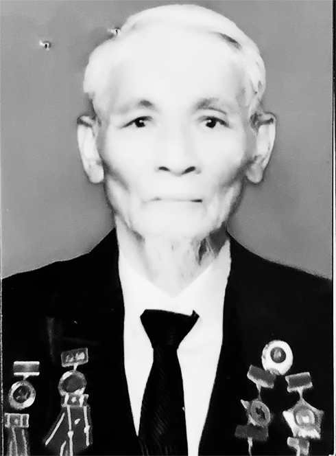 Tin buồn của gia đình đồng chí Nguyễn Văn Toàn