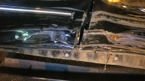 Xe Ford Mondeo cũng bị  "thương " nặng sau khi bị tông