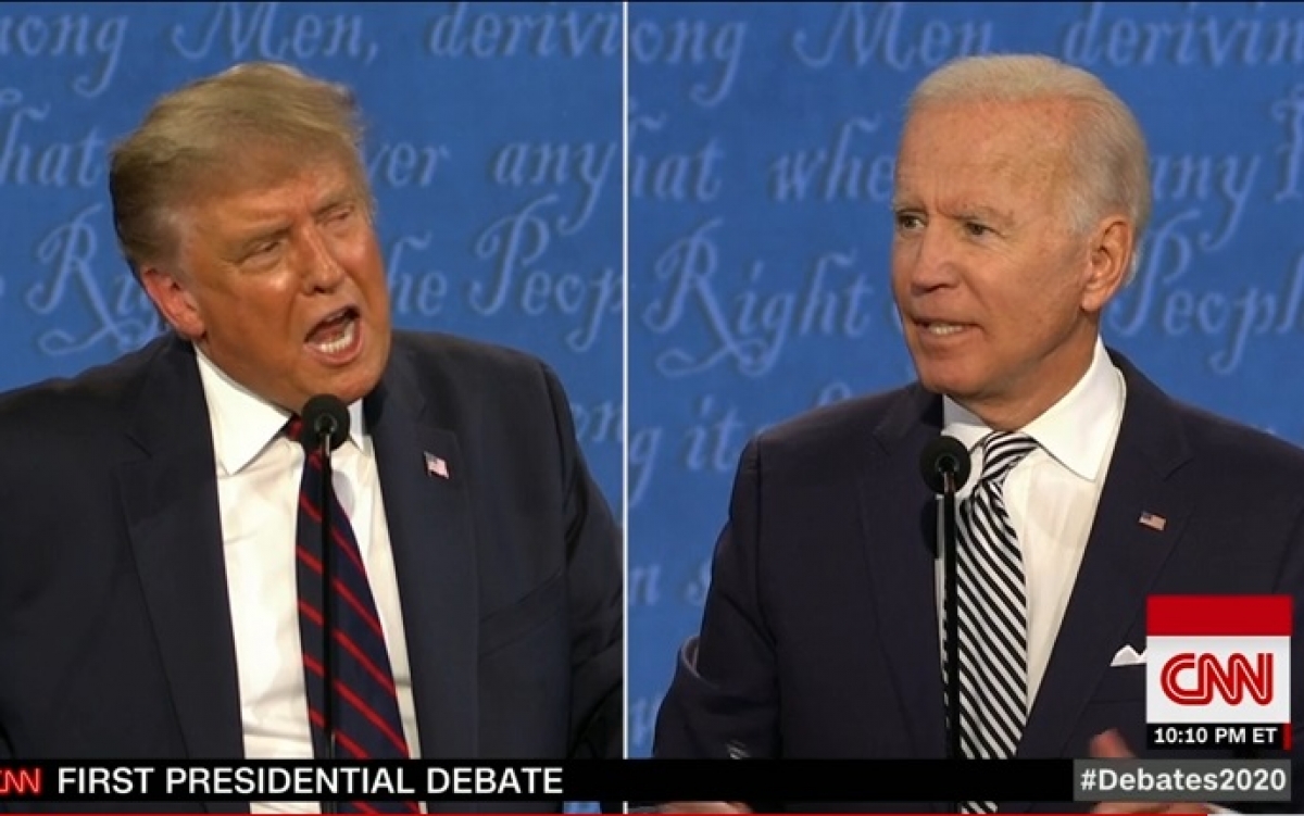  Phần  &quot;tranh luận &quot; giữa Tổng thống Trump và đối thủ Biden (ảnh chụp màn hình kênh CNN).