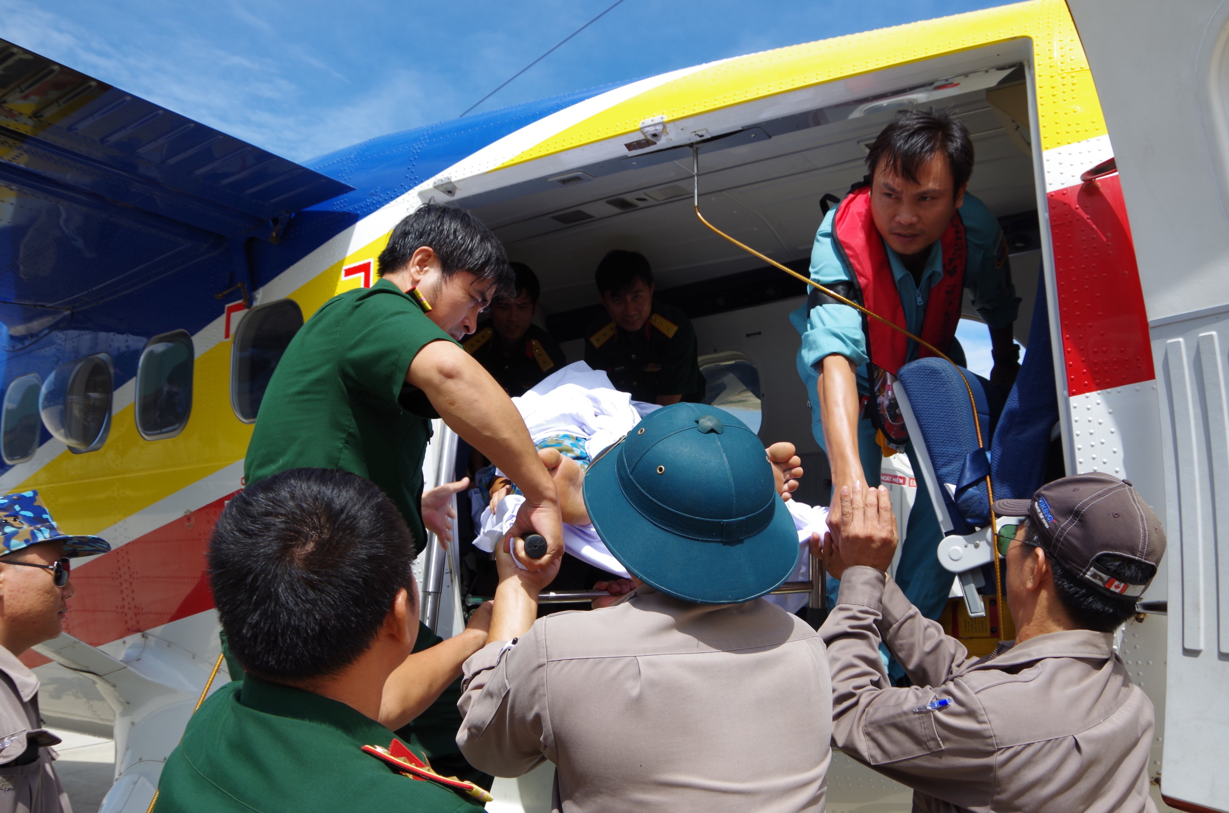 Tập huấn y tế biển đảo cho 150 nhân viên y tế