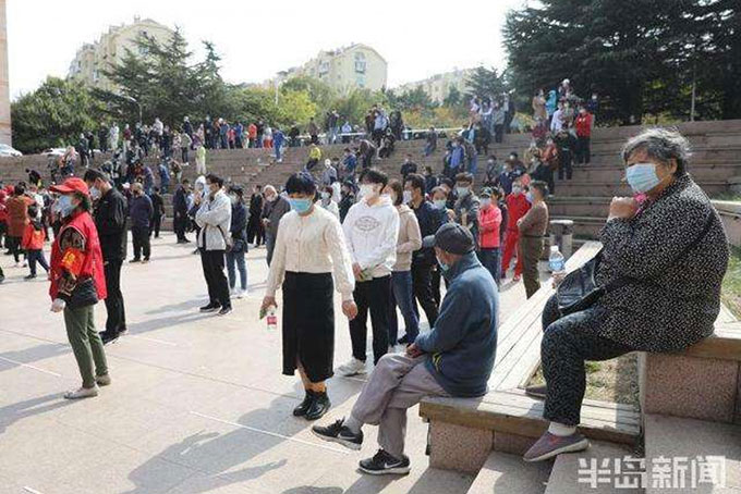 Trung Quốc tăng cường kiểm soát ngăn dịch Covid-19 từ Thanh Đảo lan rộng