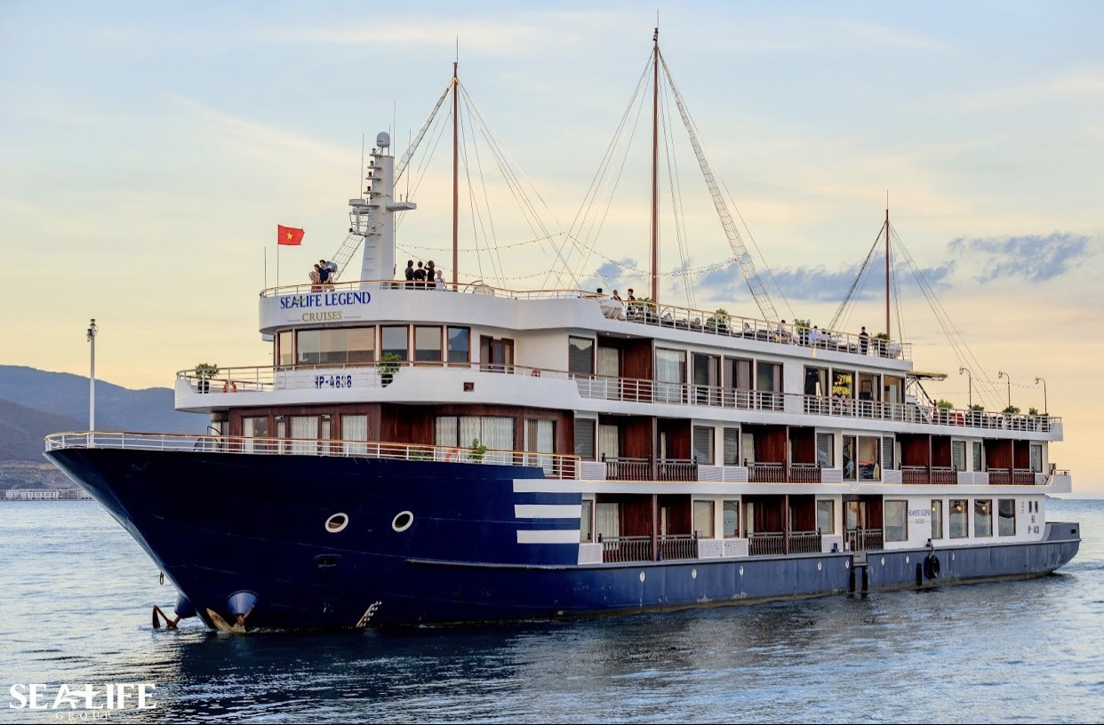 Du thuyền Sealife Nha Trang và khu du lịch Champa Island tổ chức chương trình tôn vinh phụ nữ