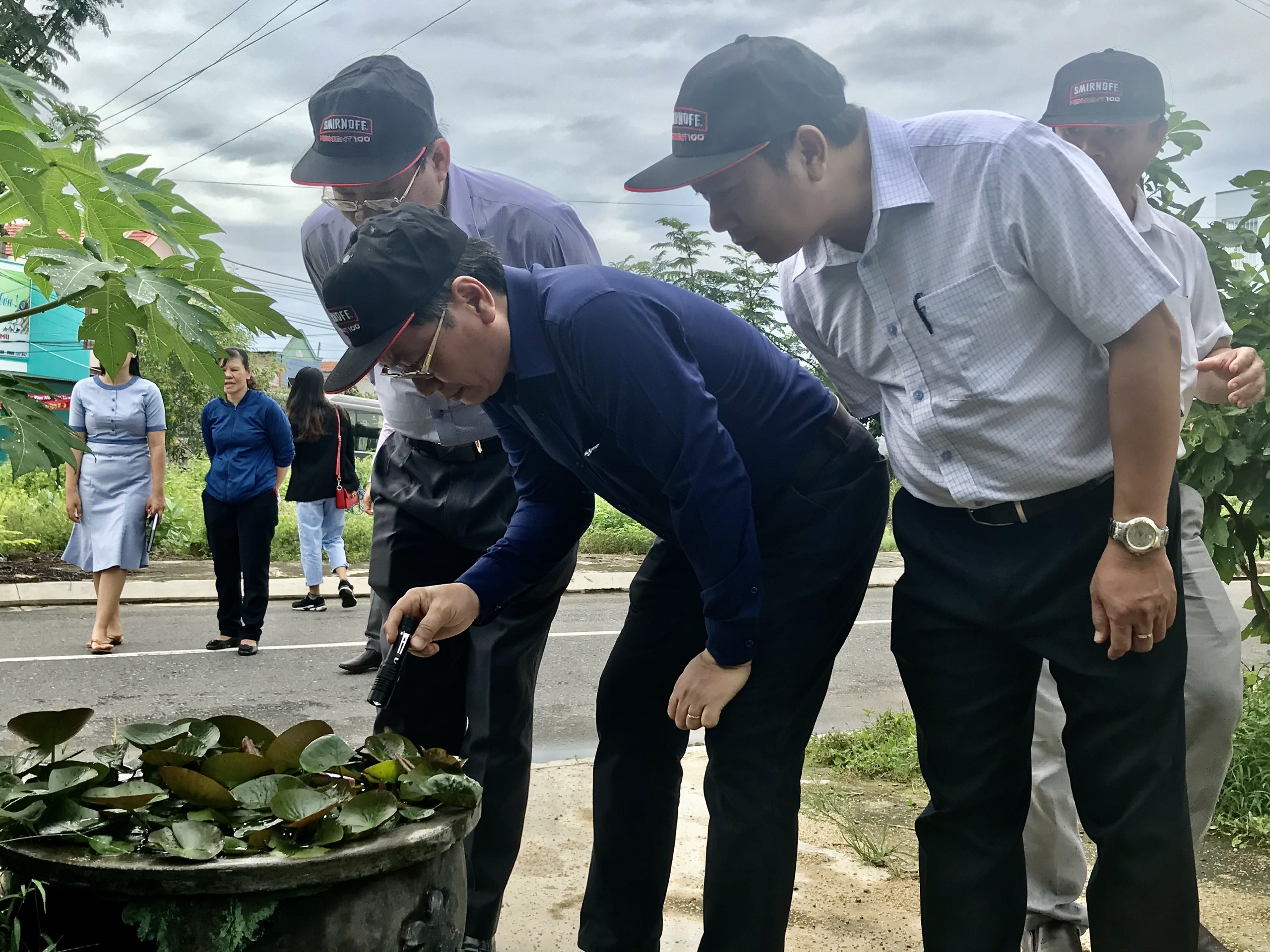 Kiểm tra công tác phòng chống dịch sốt xuất huyết tại thị xã Ninh Hòa