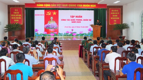 Tập huấn công tác quốc phòng, quân sự cho lực lượng tự vệ các đơn vị trực thuộc Bộ Giáo dục và Đào tạo