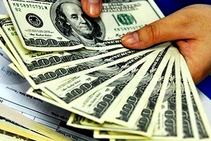 Tỷ giá trung tâm tăng mạnh, thị trường quay đầu giảm