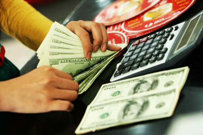 Tỷ giá ngoại tệ ngày 13/11: USD chững lại