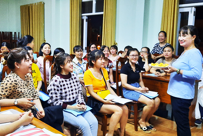 Mở thêm cơ hội việc làm cho phụ nữ