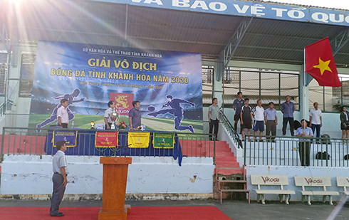 Khanh Hoa Province’s football championship 2020 kicked off at Nha Trang Sports Training and Competition Center on November 16.