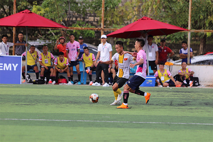 Vòng 3, Giải bóng đá sân 7 KPL-S2: C-CASA FC vươn lên dẫn đầu