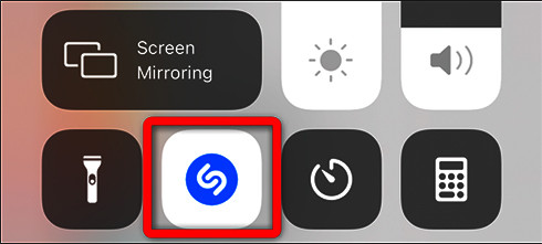  Nút Shazam trong Control Center sẽ giúp bạn tìm nhanh một bài hát đang phát