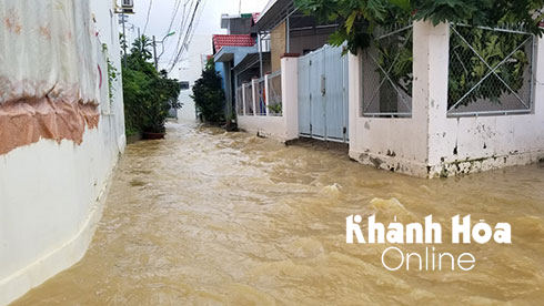 Nhiều khu vực ở Vĩnh Thạnh bị ngập.