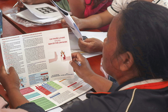 Cai nghiện thuốc lá càng sớm càng tốt