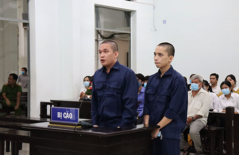 Giết chết 2 người, em tử hình, anh tù chung thân